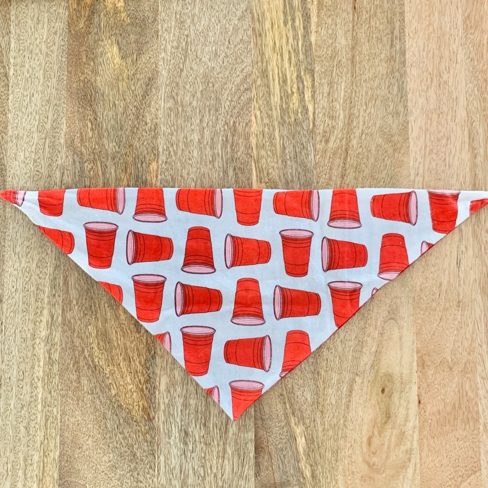 | “party animal” reversible red solo cup dog bandana | - Picture 7 of 10